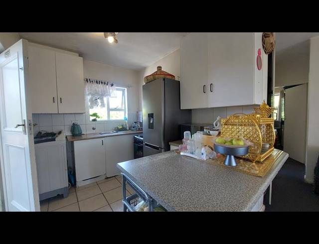 2 BEDROOM APARTMENT FOR SALE IN OAKGLEN